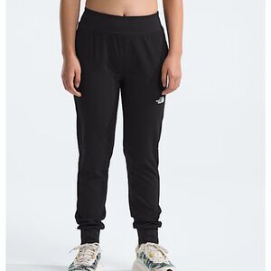 The North Face 
Girls’ On The Trail Pants 
Medium (Girl)
Black 
NWT